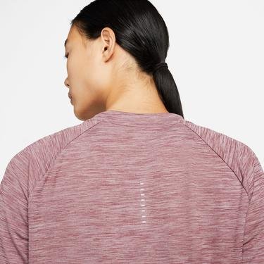  Nike Dri-Fit Pacer Crew Kadın Kırmızı Uzun Kollu T-Shirt