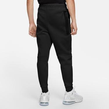  Nike Sportswear Tech Fleece Siyah Eşofman Altı