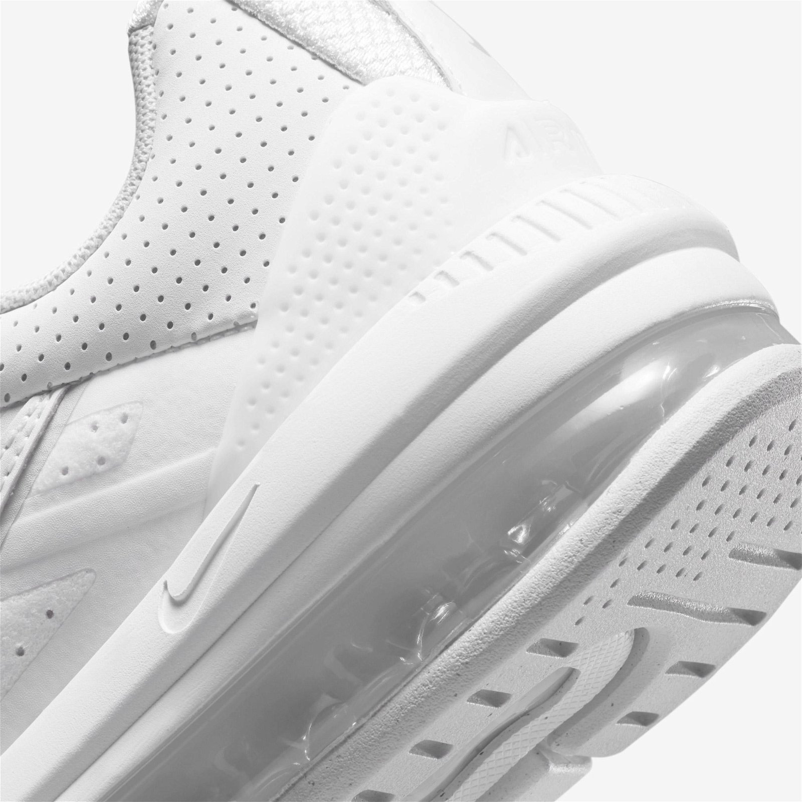 Nike Air Max Genome Kadın Beyaz Spor Ayakkabı