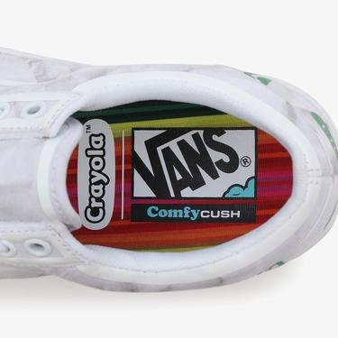  Vans Crayola ComfyCush Old Skool Unisex Beyaz Sneaker