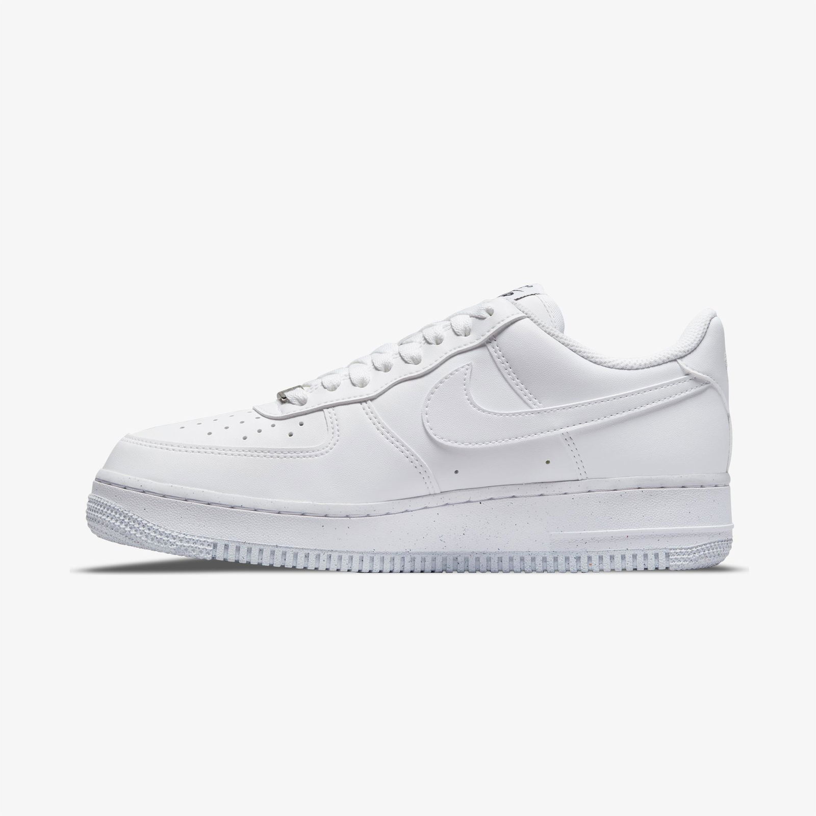 Nike Air Force 1 07 Next Nature Kadın Beyaz Spor Ayakkabı