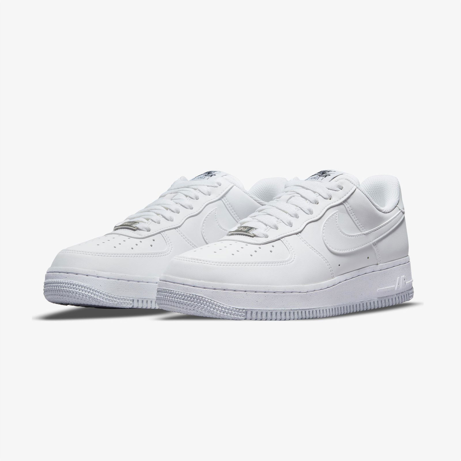 Nike Air Force 1 07 Next Nature Kadın Beyaz Spor Ayakkabı