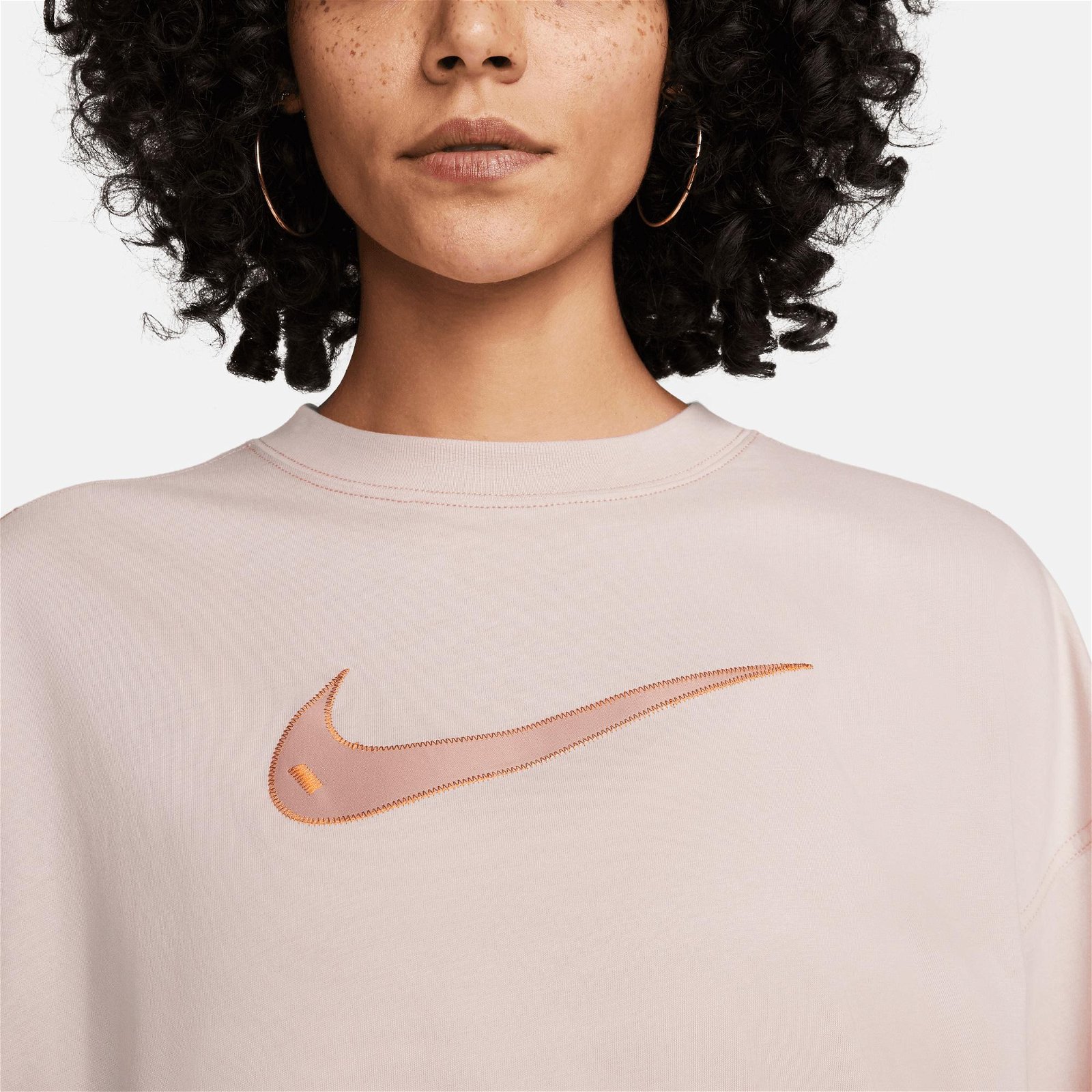 Nike Sportswear Swoosh Kadın Pembe T-Shirt