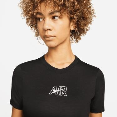  Nike Sportswear Slim Air Kadın Siyah Crop Top