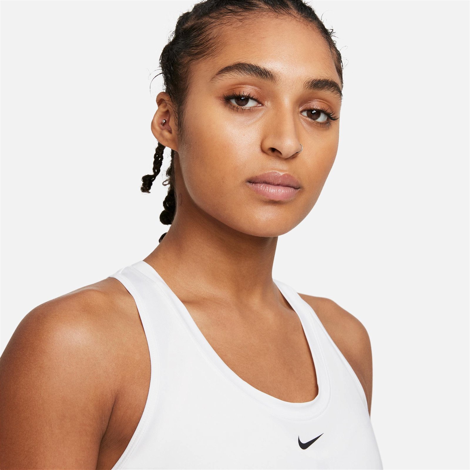 Nike One Dri-FIT Slim Kadın Beyaz Atlet