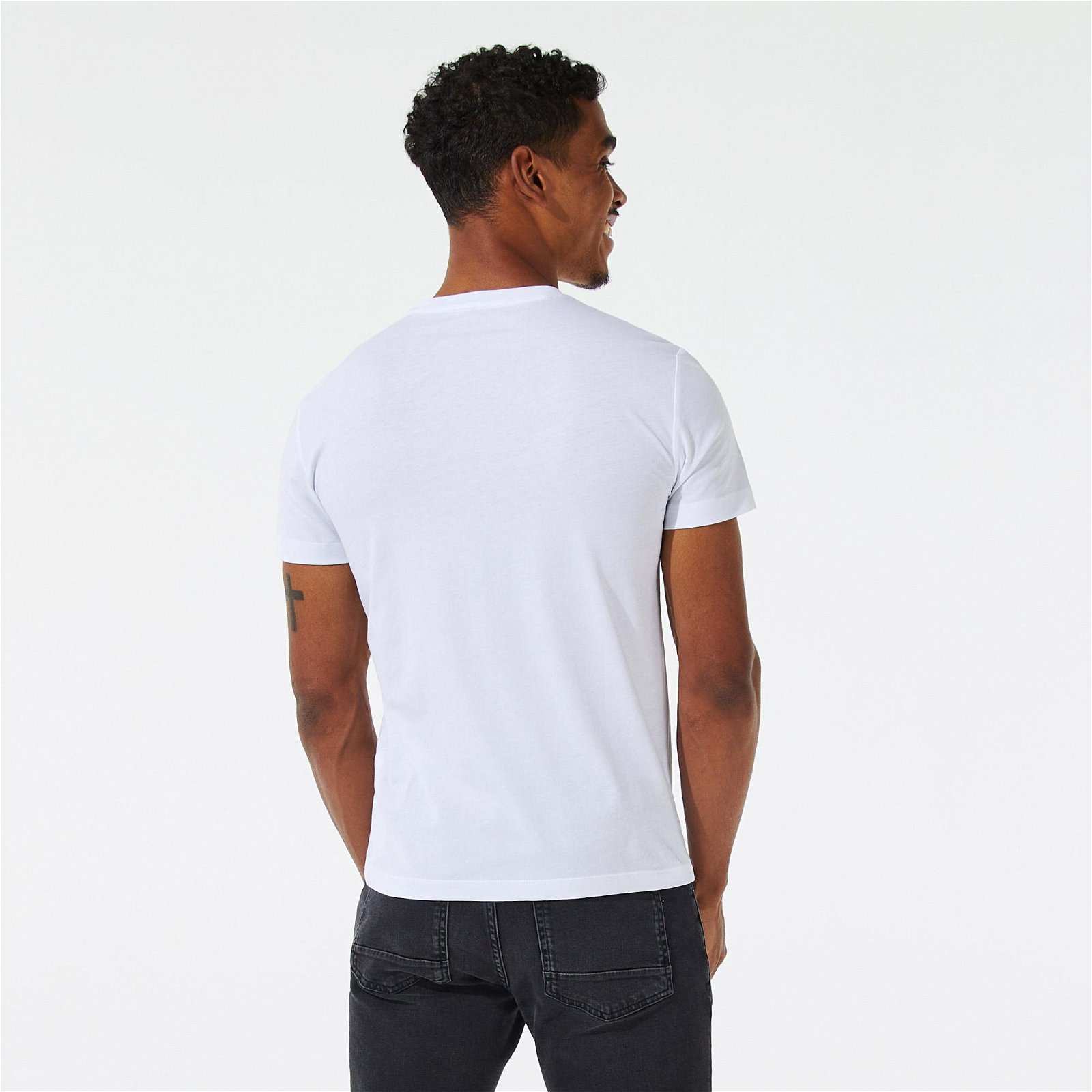EA7 Emporio Armani Erkek Beyaz T-Shirt
