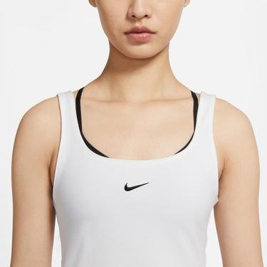 Nike Sportswear Essential Cami Tank Kadın Beyaz Kolsuz T-Shirt