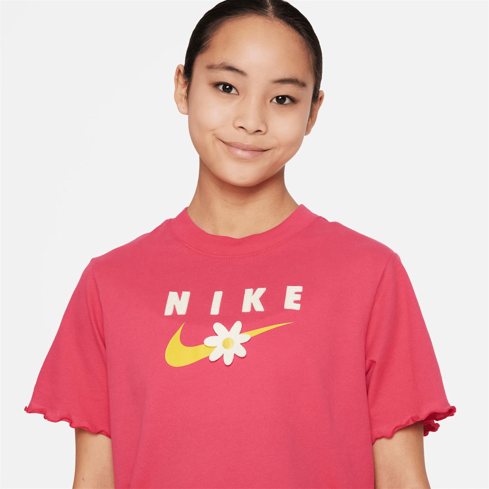 Nike Sportswear Energy Boxy Frilly Çocuk Pembe T-Shirt