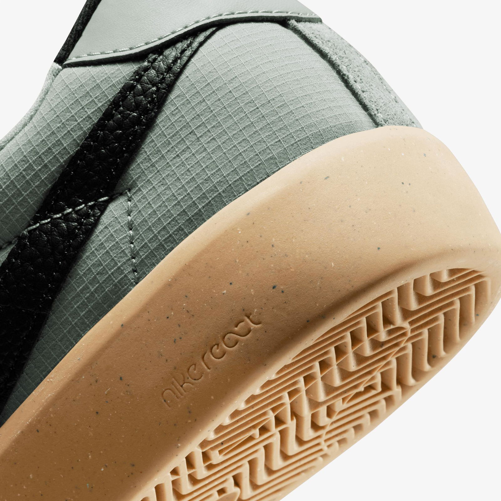 Nike SB Bruin React Unisex Yeşil Spor Ayakkabı