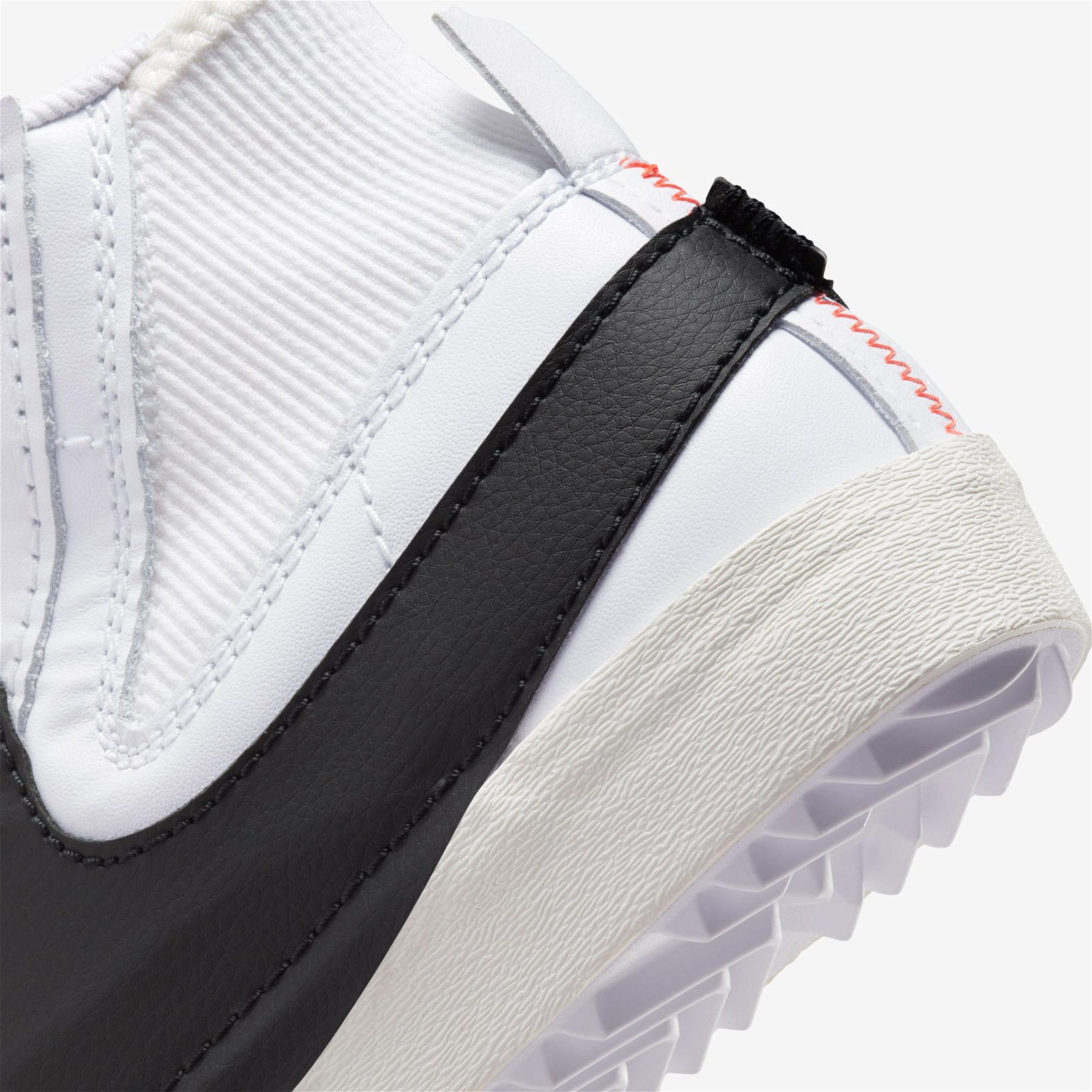 Nike Blazer Mid '77 Jumbo Kadın Beyaz Spor Ayakkabı