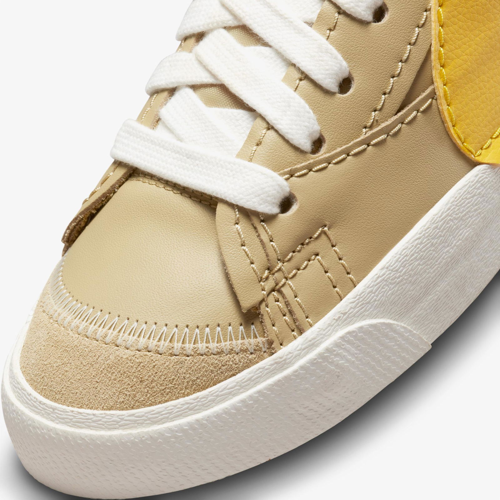 Nike Blazer Mid '77 Jumbo Erkek Sarı Spor Ayakkabı
