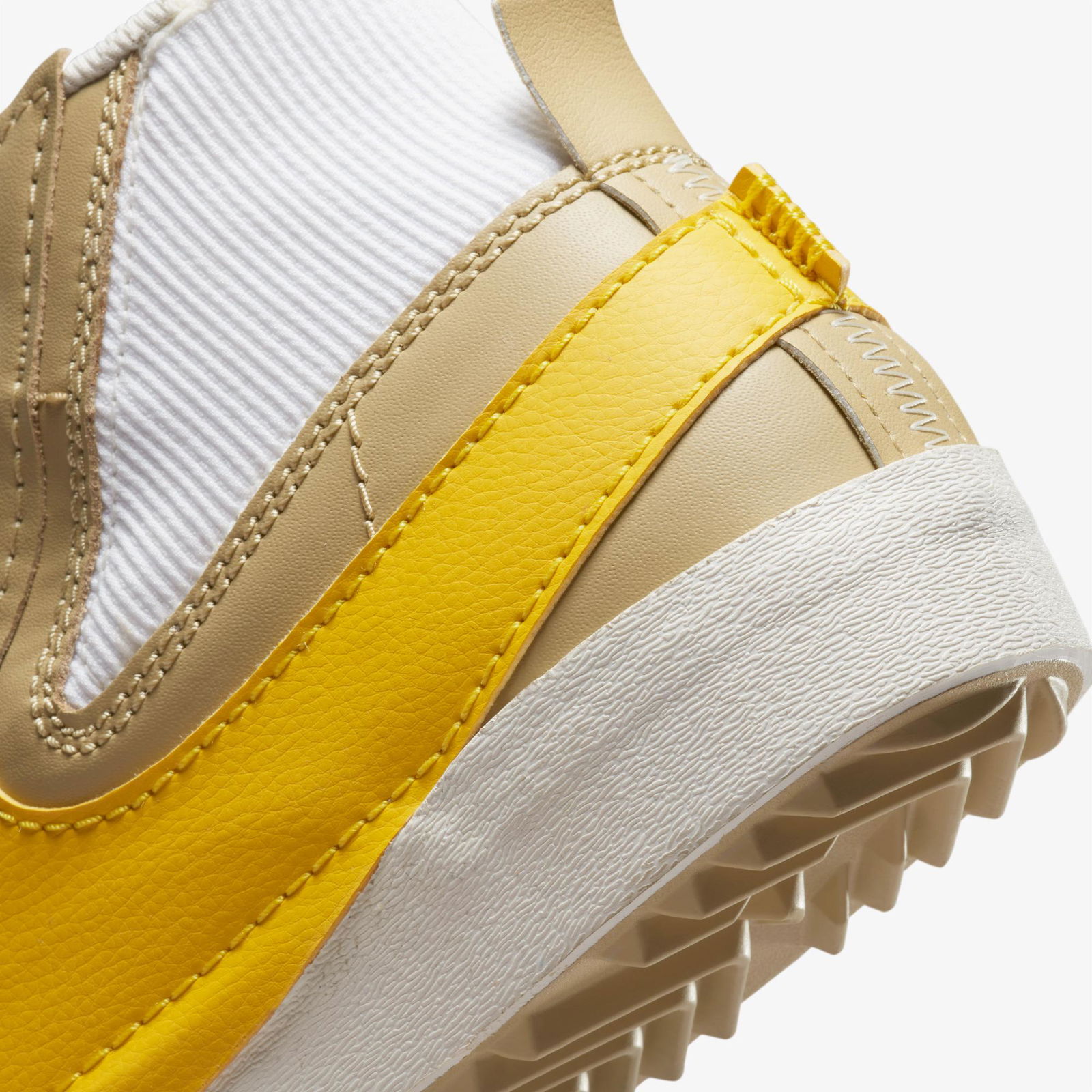 Nike Blazer Mid '77 Jumbo Erkek Sarı Spor Ayakkabı