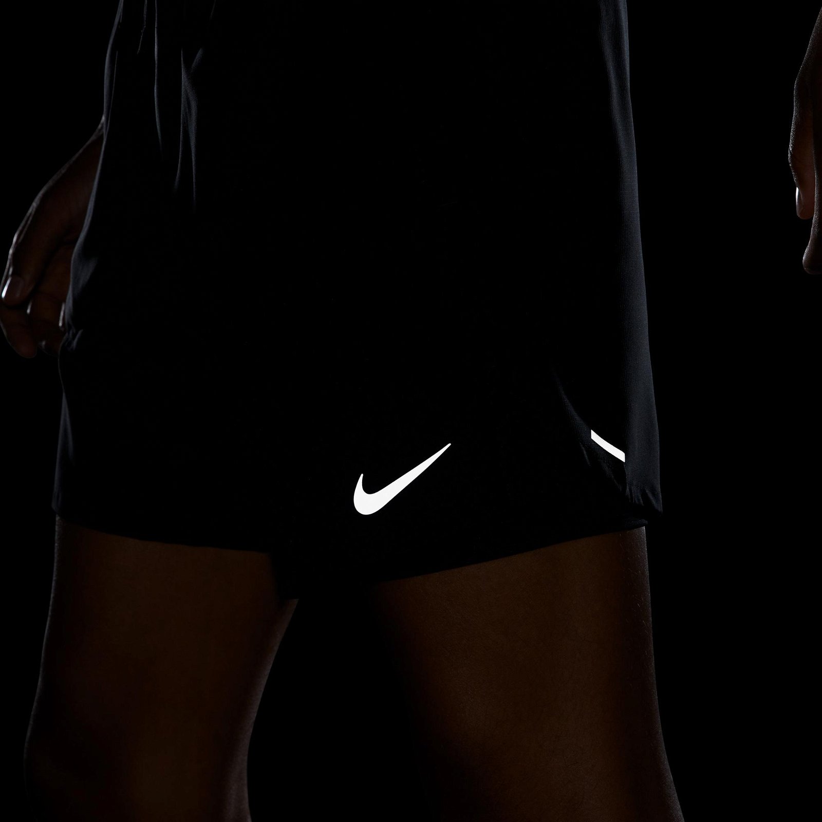 Nike Dri-FIT Stride 2In1 7 İnç Erkek Siyah Şort