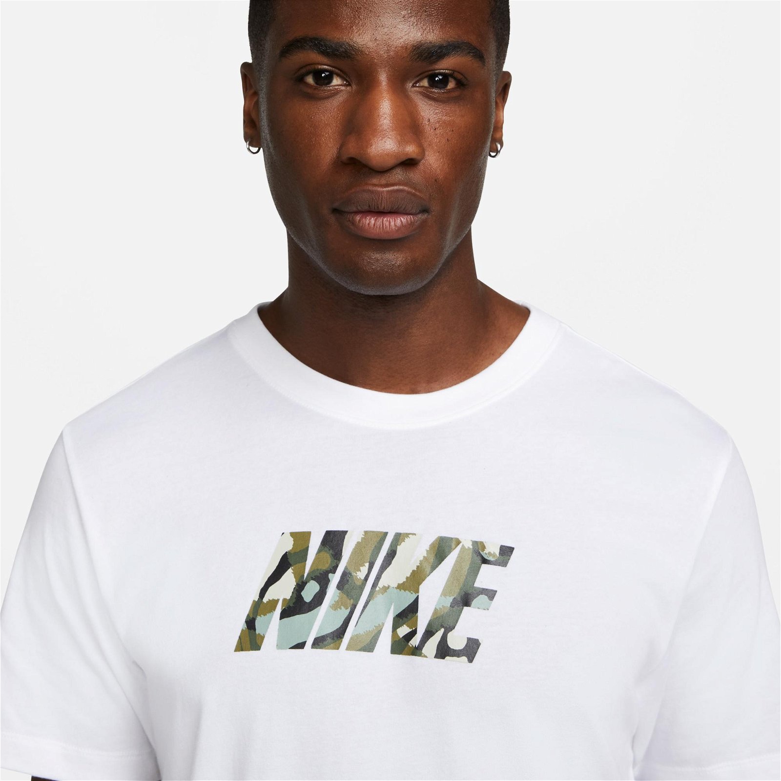 Nike Dri-FIT Erkek Beyaz T-Shirt