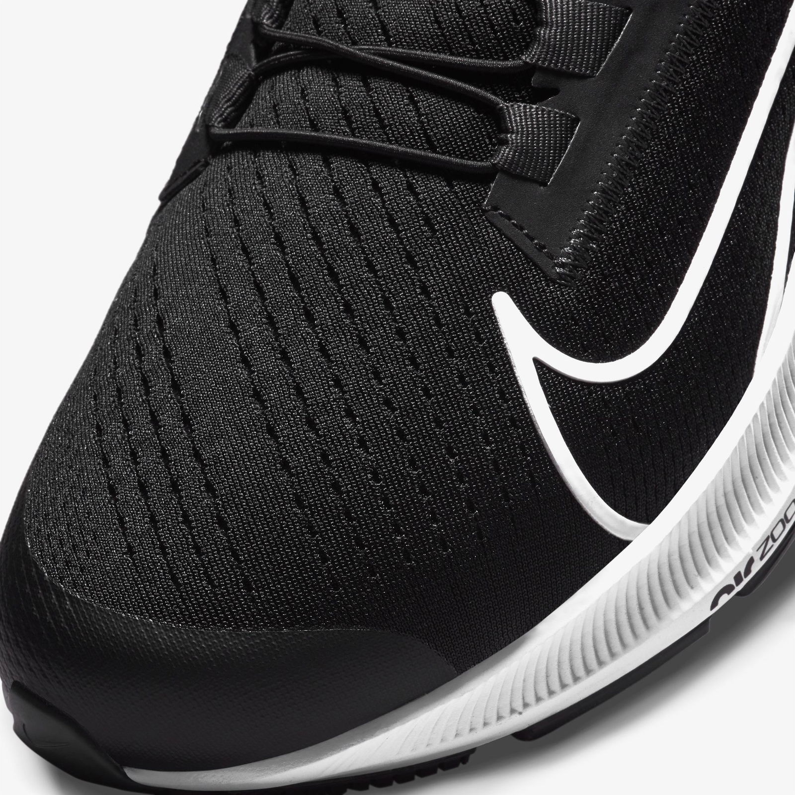 Nike Air Zoom Pegasus 38 Flyease 4E Erkek Siyah Spor Ayakkabı