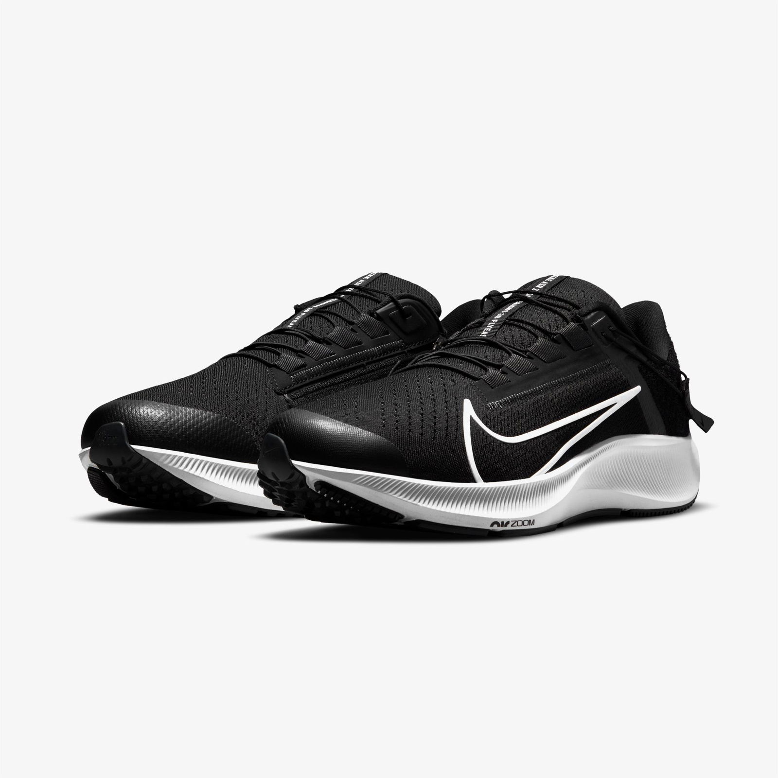 Nike Air Zoom Pegasus 38 Flyease 4E Erkek Siyah Spor Ayakkabı