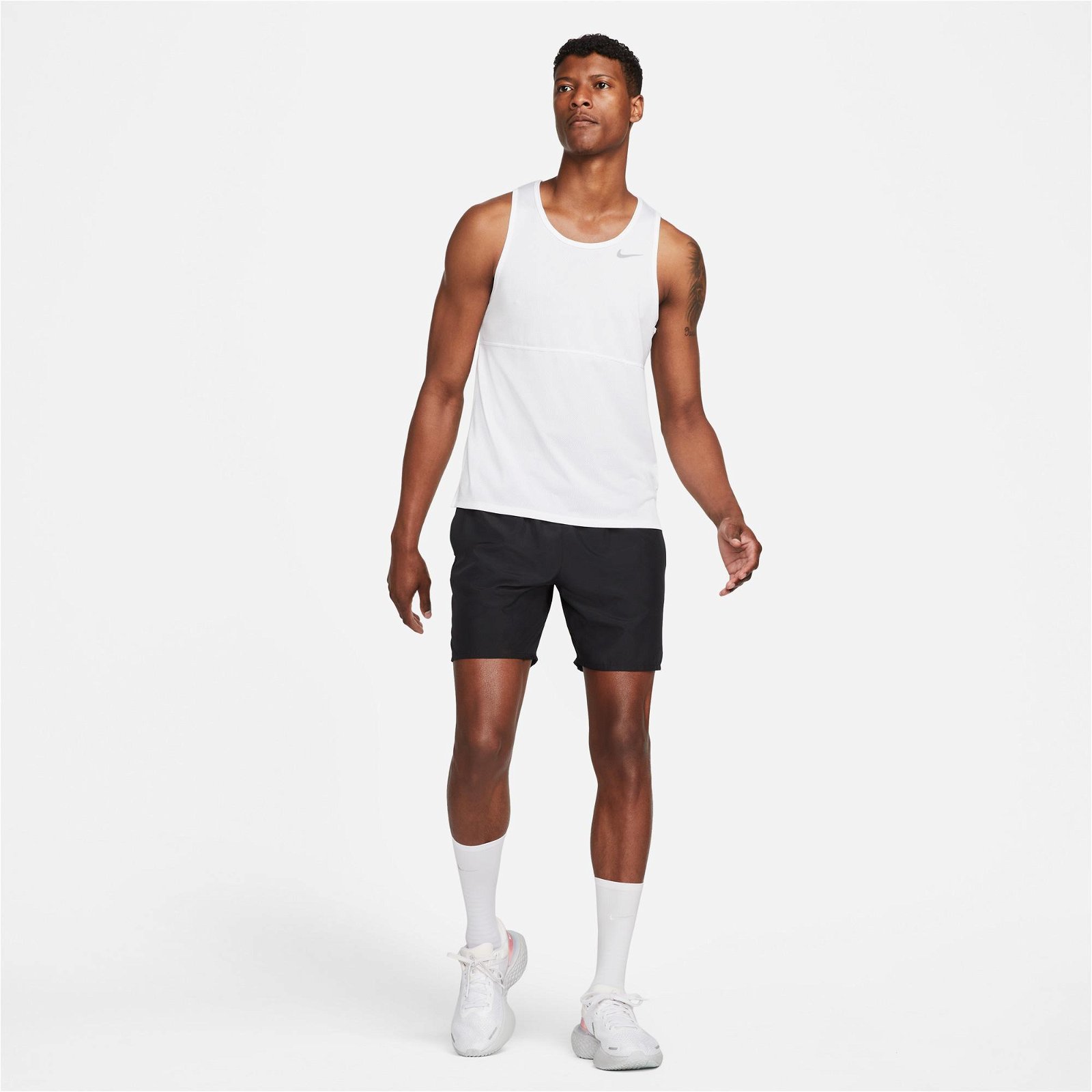 Nike Dri-Fit Run Tank Erkek Beyaz Kolsuz T-Shirt
