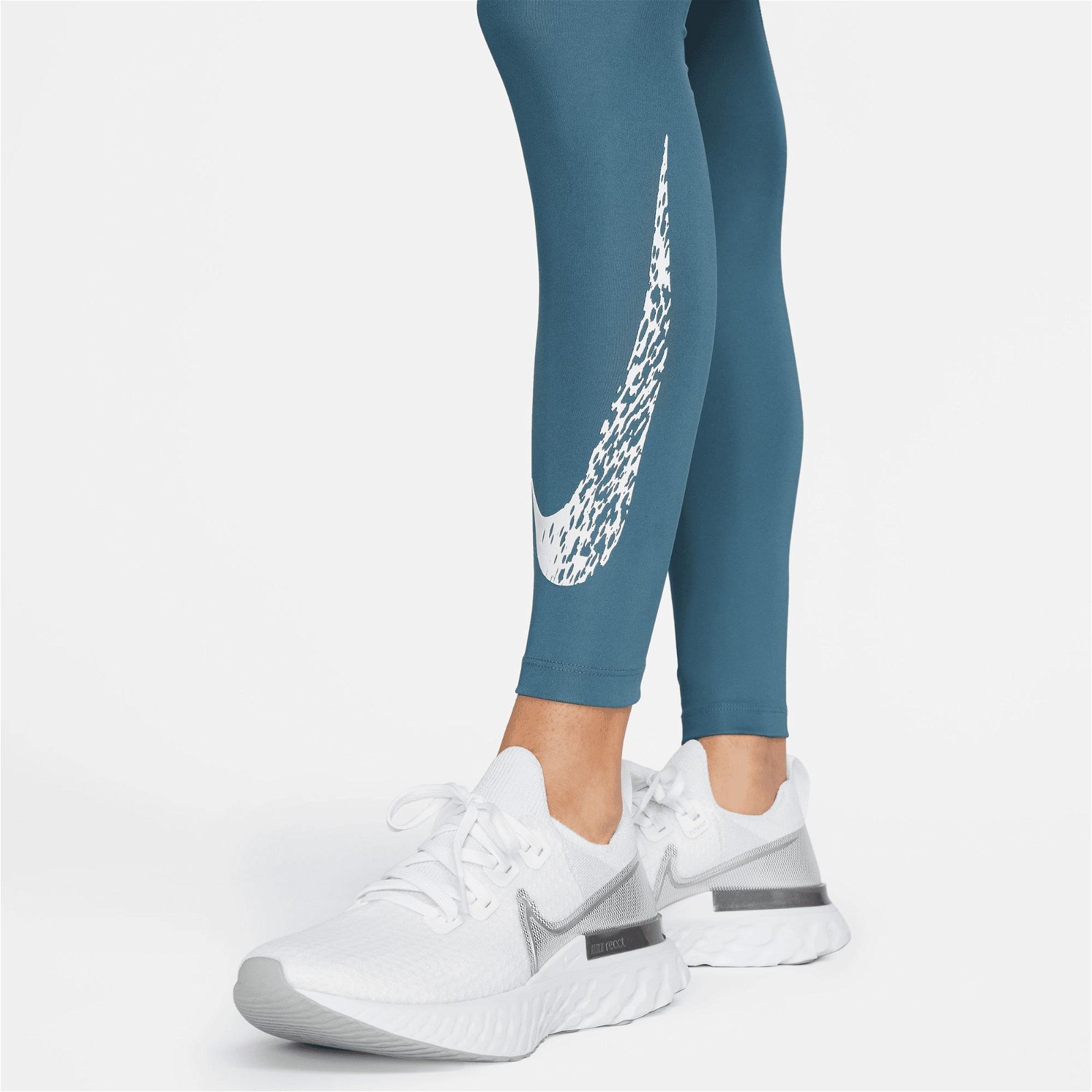 Nike Dri-FIT Swoosh Run Mr 7/8 Kadın Mavi Tayt