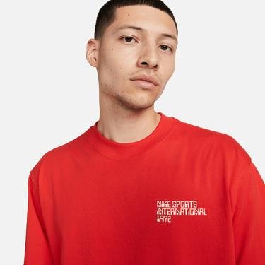  Nike Sportswear Circa Graphic Erkek Kırmızı T-Shirt