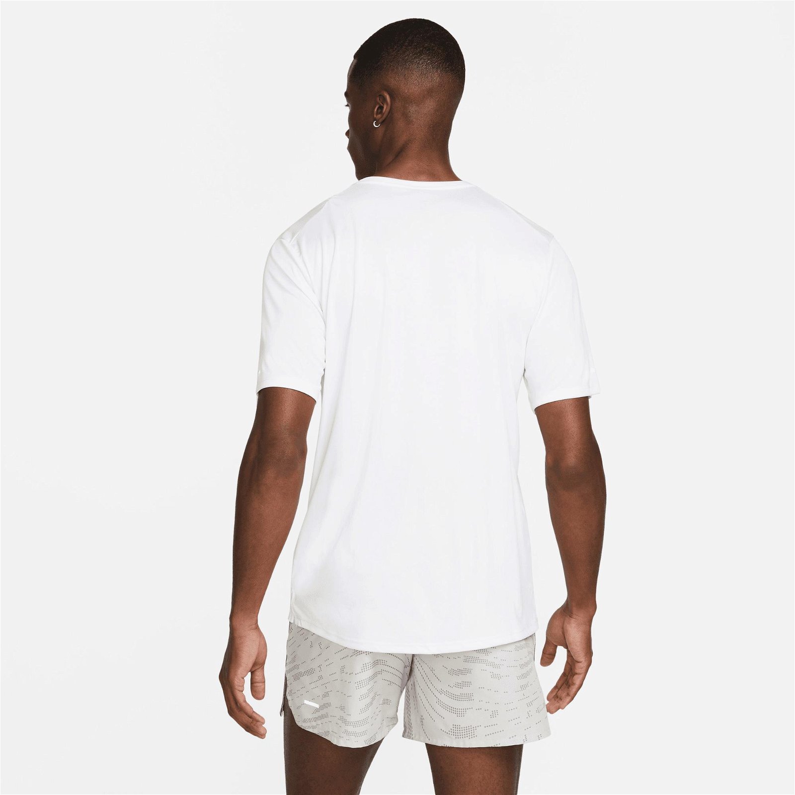 Nike Stone Run Division Miller Gx Erkek Beyaz T-Shirt