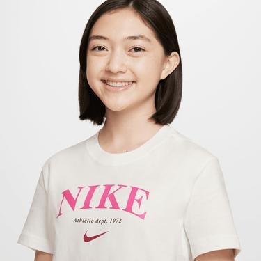  Nike Sportswear Trend Çocuk Krem Rengi T-Shirt