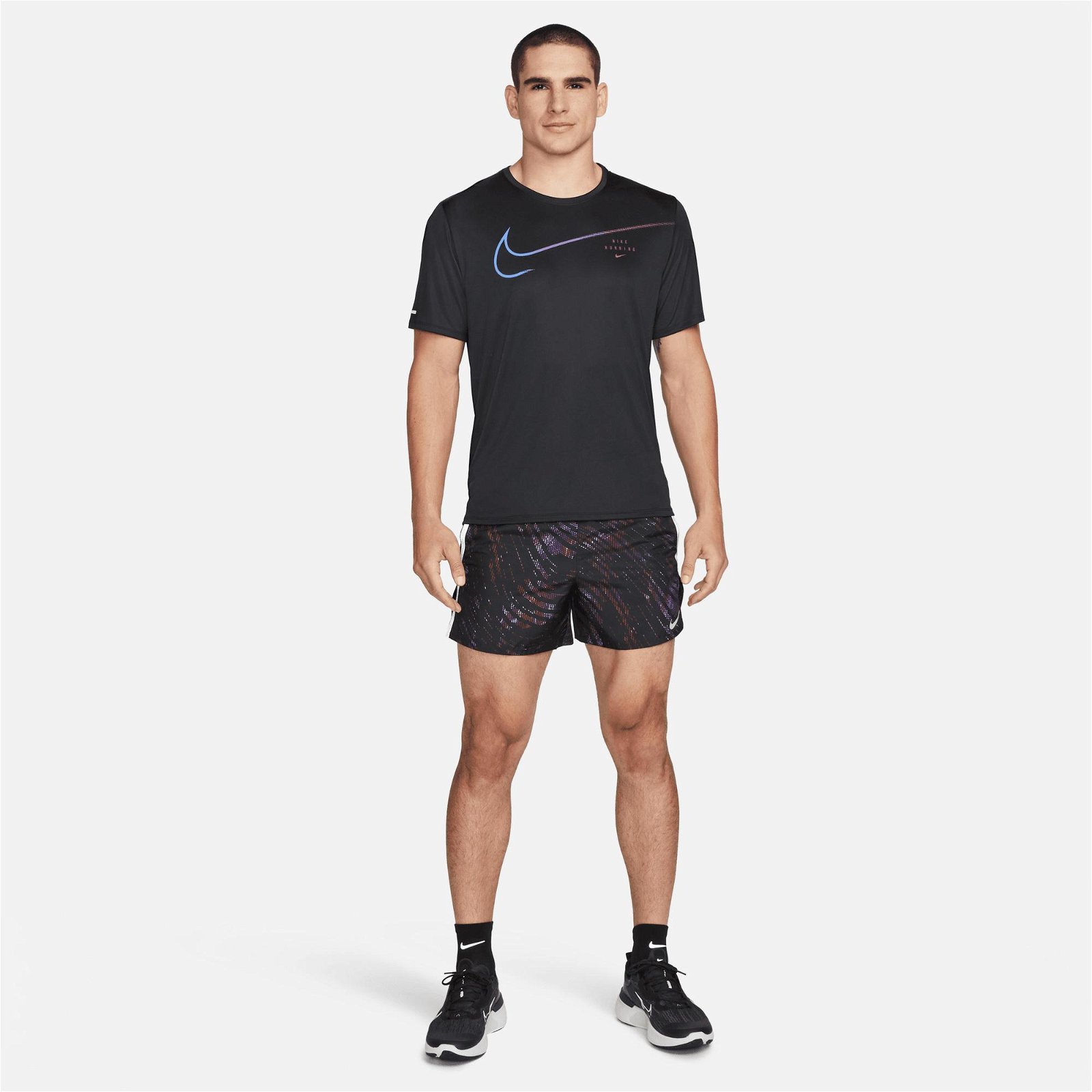 Nike Dri-FIT Run Miler Koşu Erkek Siyah T-Shirt