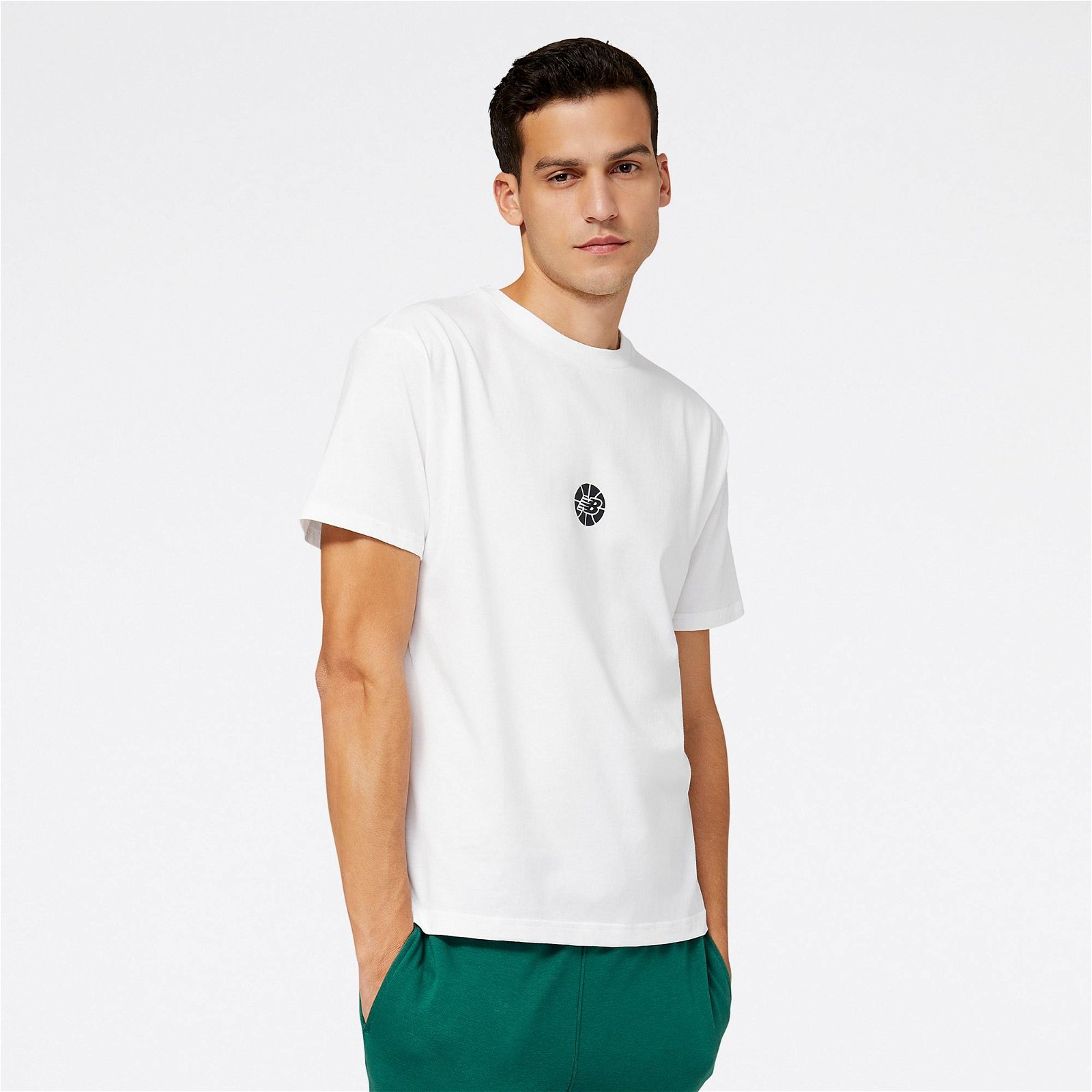 New Balance Hoops Essentials Fundamental Erkek Beyaz T-Shirt
