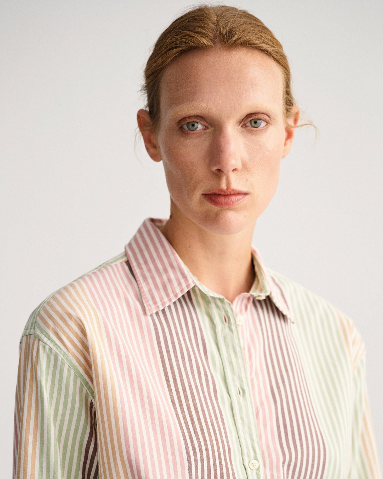 Gant Kadın Renkli Relaxed Fit Düğmeli Yaka Çizgili Gömlek
