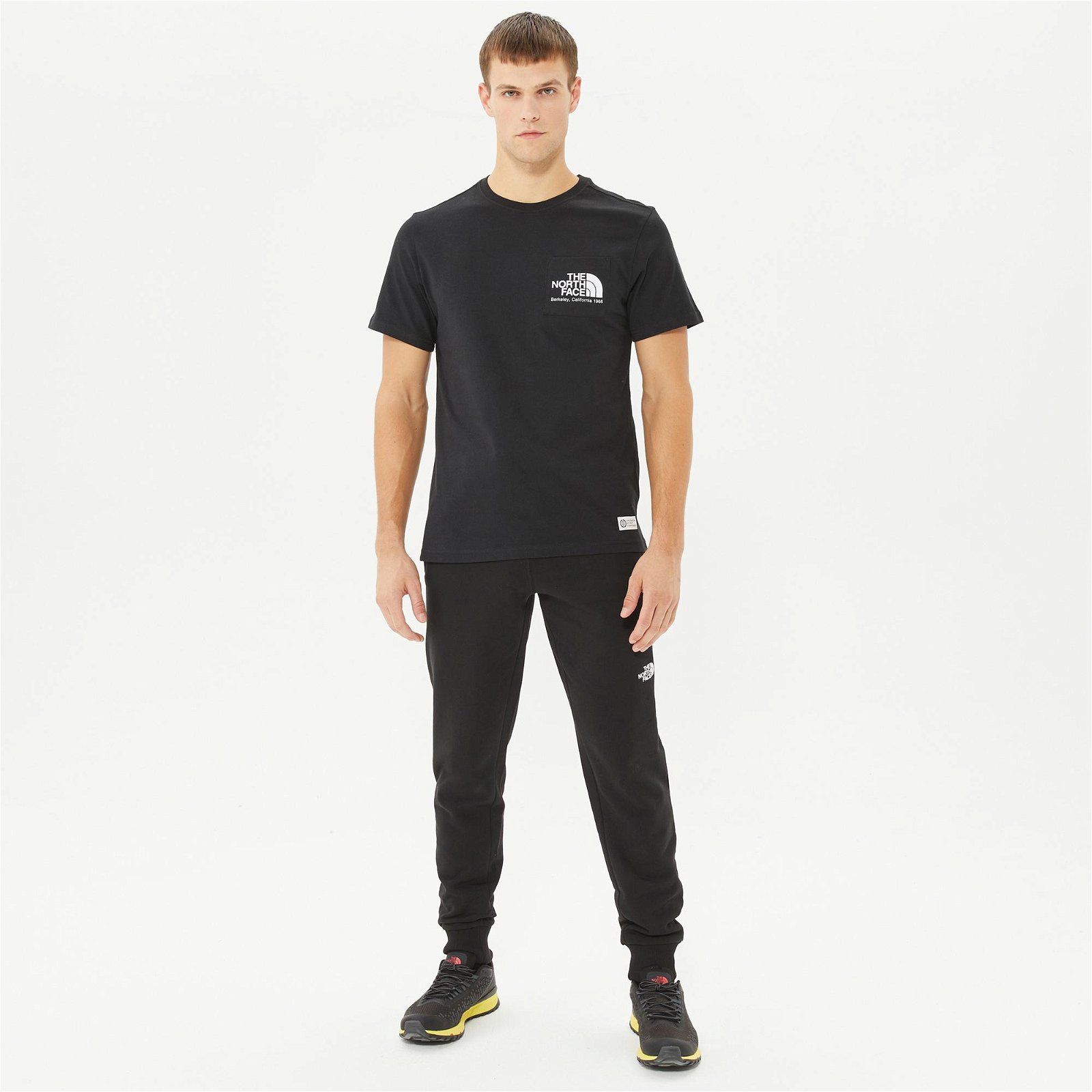 The North Face Berkeley California Pocket Erkek Siyah T-Shirt