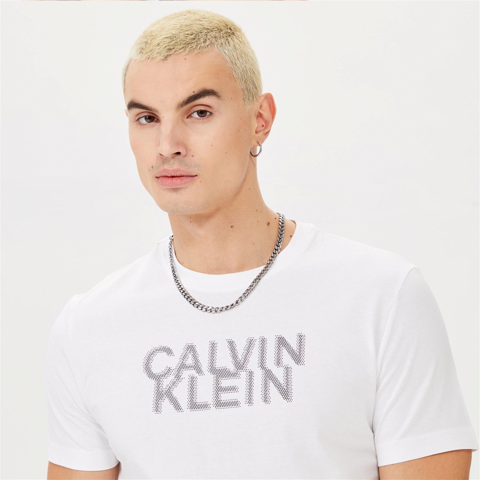 Calvin Klein Distorted Logo Erkek Beyaz T-Shirt