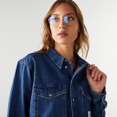  Calvin Klein Cropped Utility Denim Kadın Mavi Gömlek