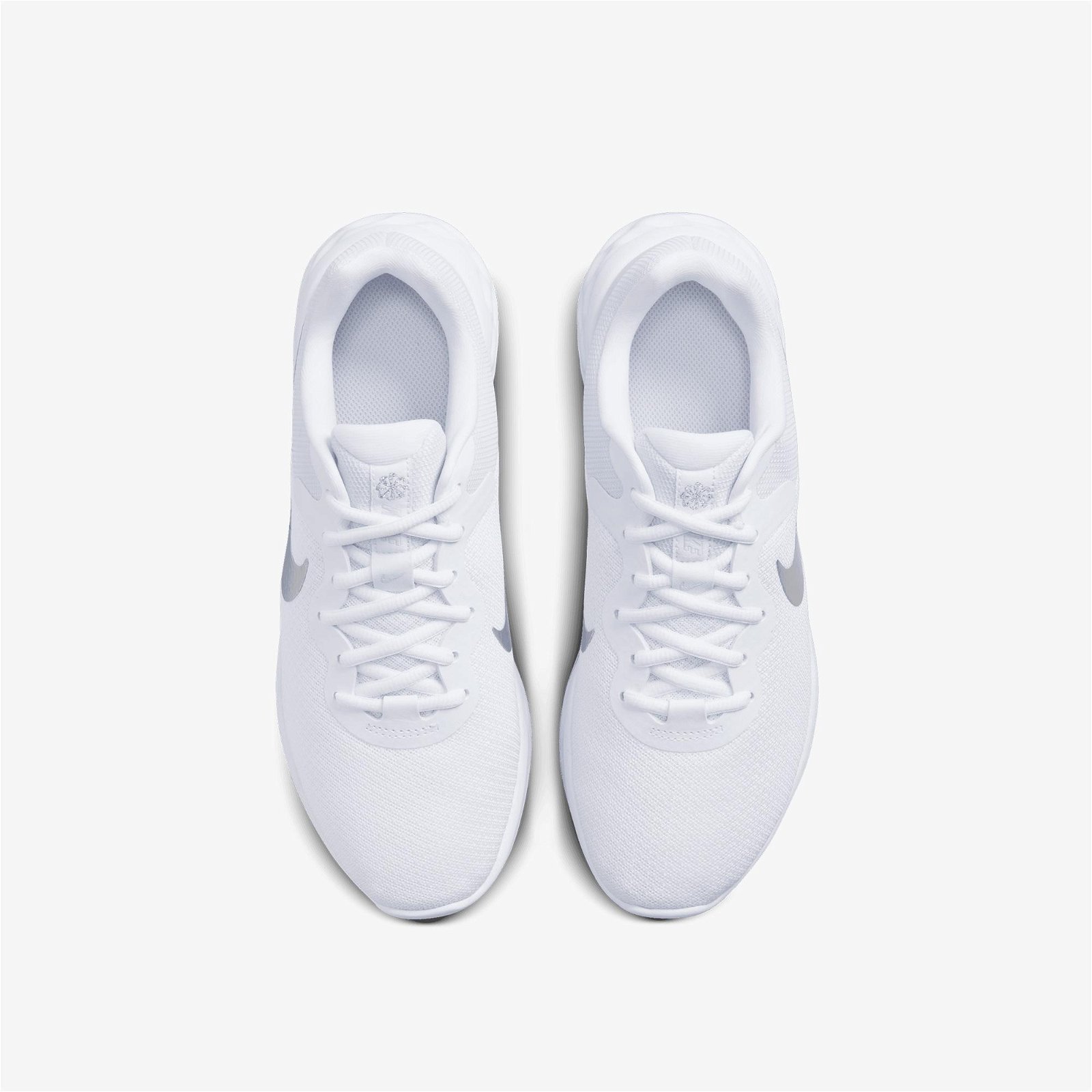 Nike Revolution 6 NN Kadın Beyaz Spor Ayakkabı