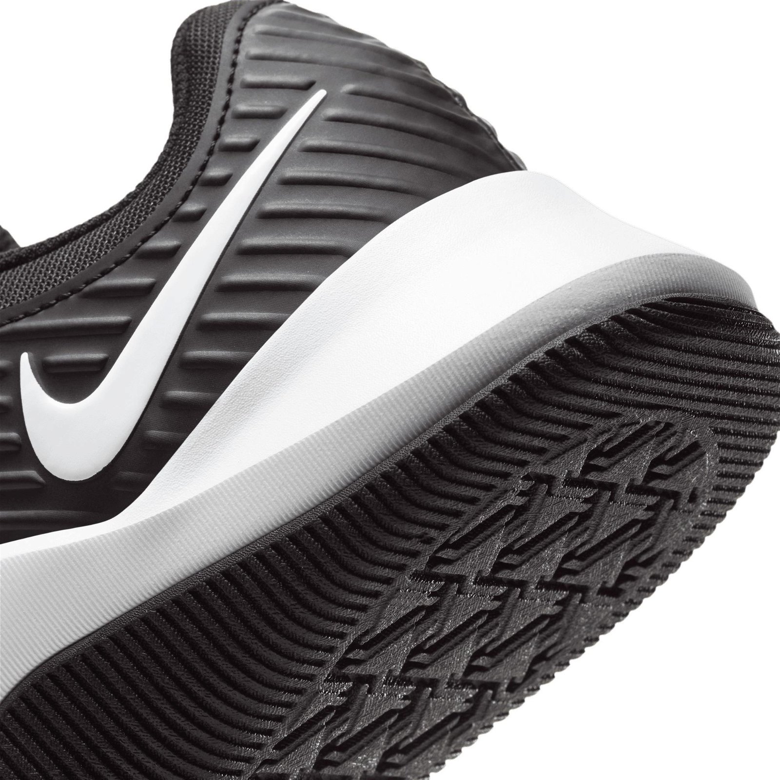 Nike Mc Trainer Erkek Siyah Spor Ayakkabı
