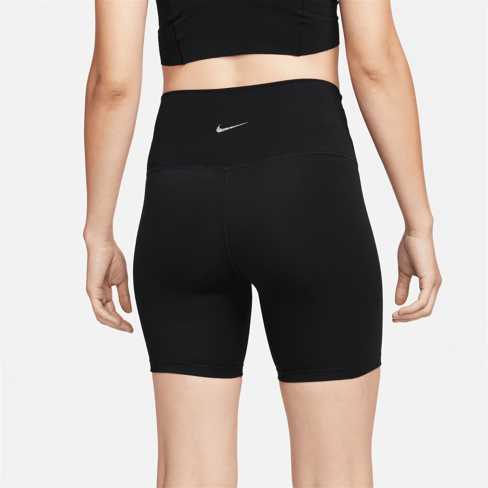 Nike Yoga Dri-FIT High Rise 7 İnç Kadın Siyah Biker Şort