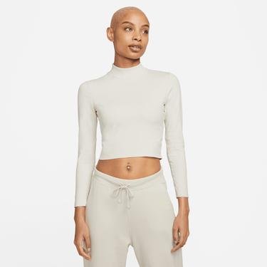  Nike Yoga Dri-FIT Luxe Crop Top Uzun Kollu Kadın Krem Rengi T-Shirt