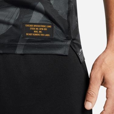  Nike Pro Dri-FIT Slim Top Camo Erkek Siyah T-Shirt