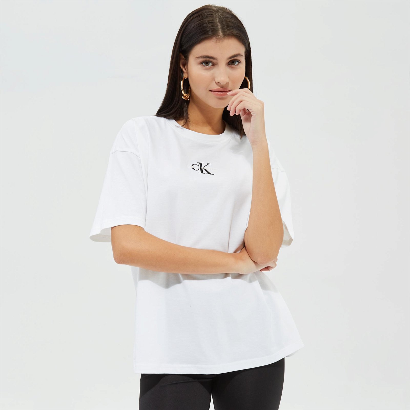 Calvin Klein Monologo Boyfriend Kadın Beyaz T-Shirt