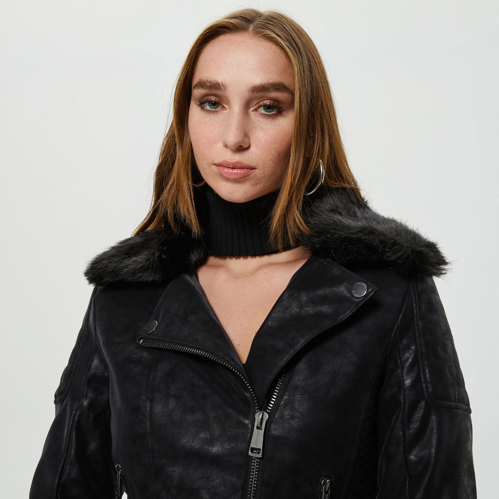 Guess Olivia Kadın Siyah Ceket