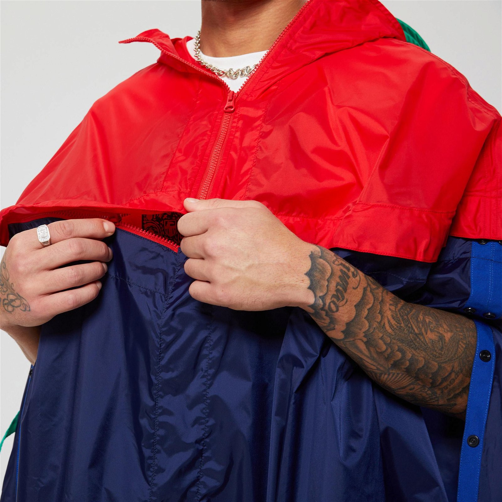 Benetton JCCxUCB Tasarım Renk Bloklu Erkek Lacivert Yağmurluk