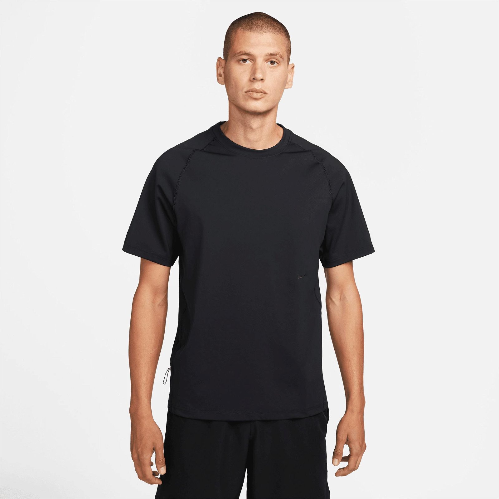 Nike Dri-FIT Adventure Aps Top Erkek Siyah T-Shirt