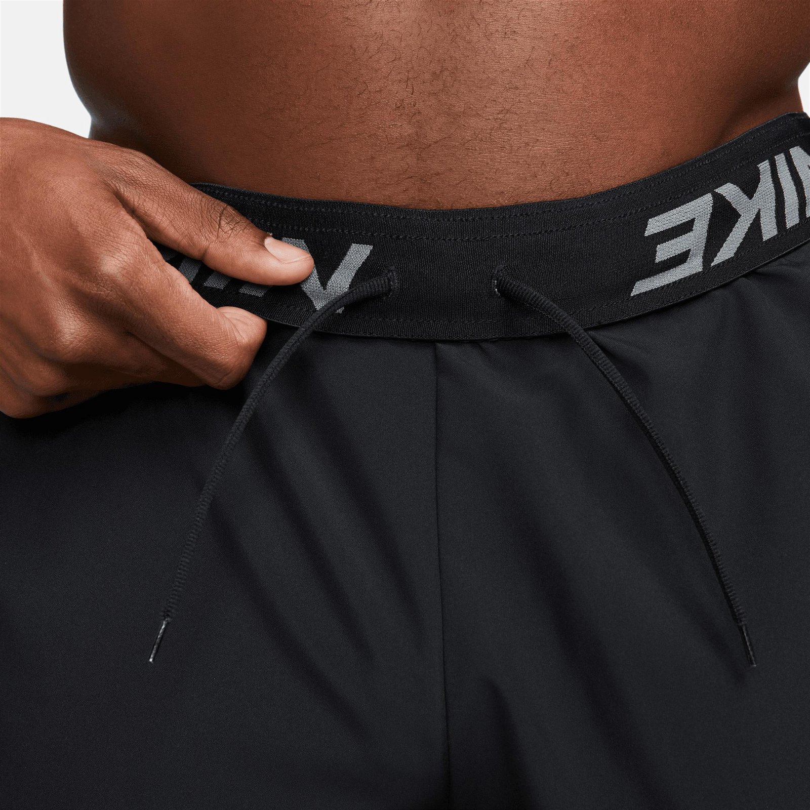 Nike Dri-FIT Flex Woven 9 İnç Erkek Siyah Şort