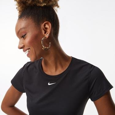  Nike One Dri-FIT Slim Kadın Siyah T-Shirt