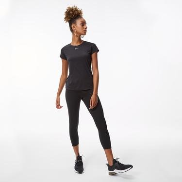  Nike One Dri-FIT Slim Kadın Siyah T-Shirt