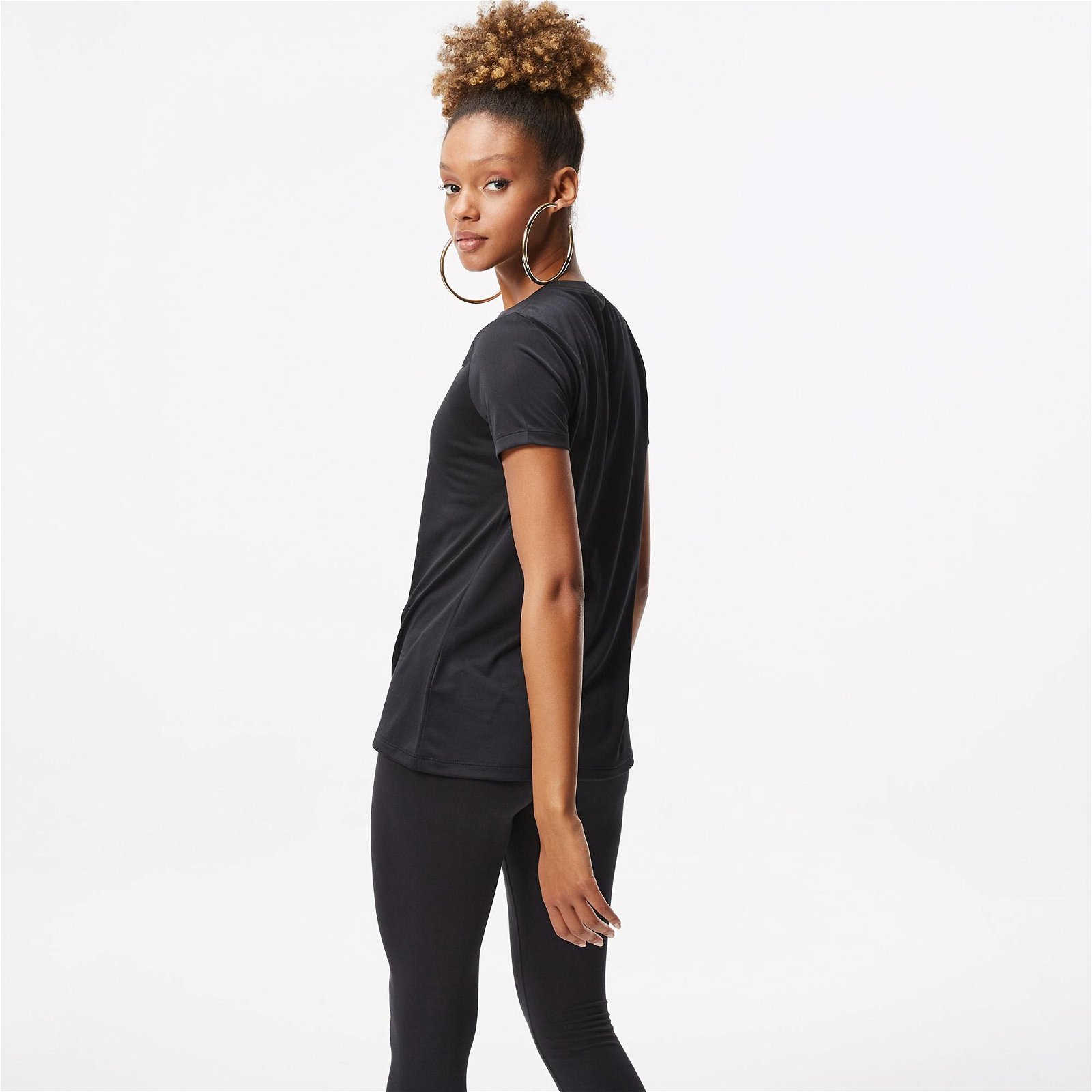 Nike Dry Legend Crew Kadın Siyah T-Shirt