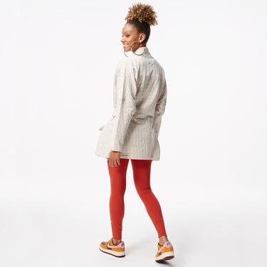  Nike Yoga Therma-FIT Luxe Cozy Fleece Top Kadın Beyaz Hırka
