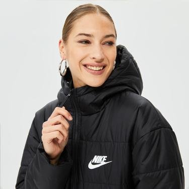  Nike Sportswear Syn Therma-FIT Rpl Hd Kadın Siyah Mont
