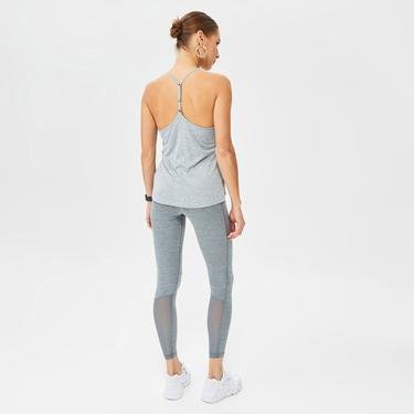  Nike One Dri-FIT Elastika Standart Gri Kolsuz T-Shirt