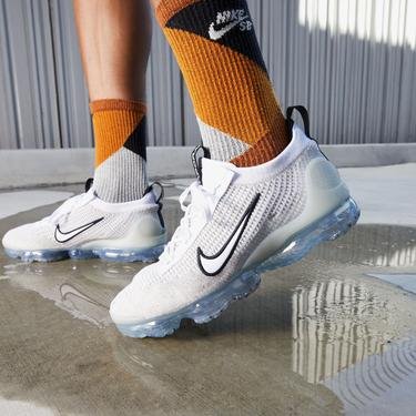  Nike Air Vapormax 2021 Fk Erkek Beyaz Spor Ayakkabı