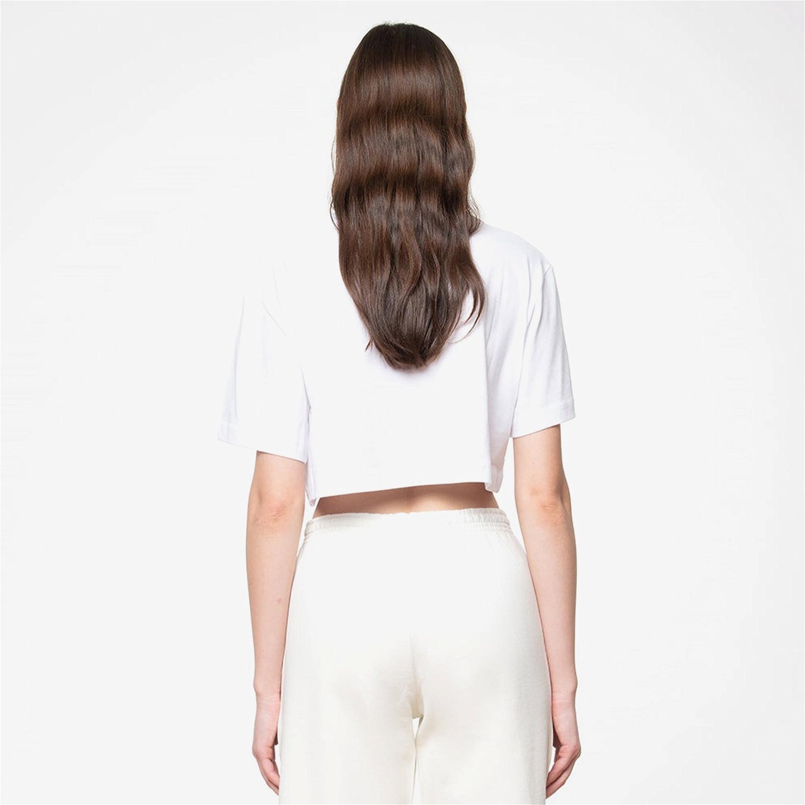 Soon To Be Announced Essentials Logo Crop S/S Kadın Beyaz T-Shirt