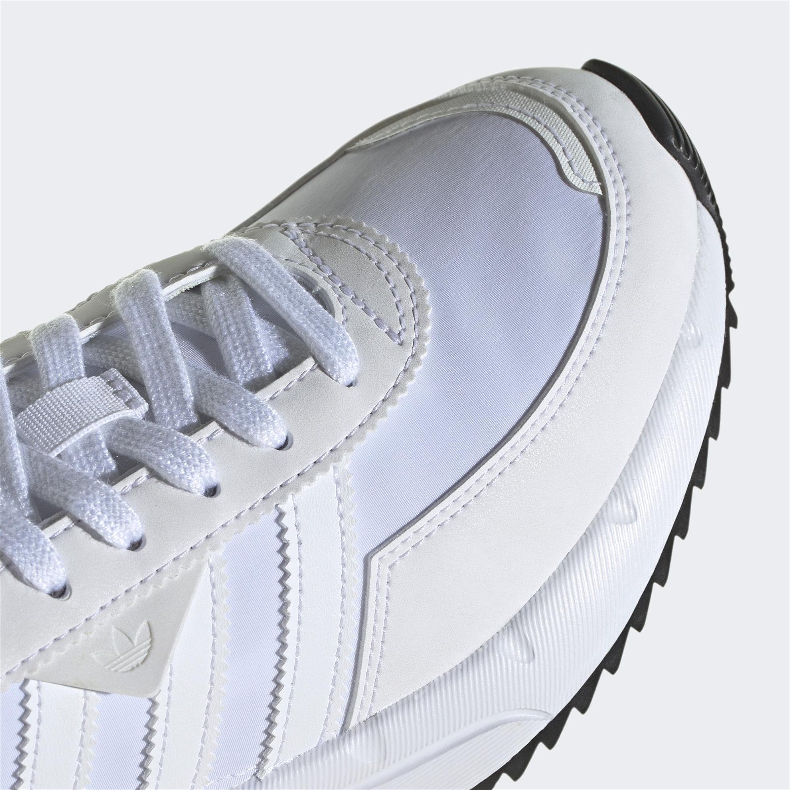 adidas Retropy F2 Kadın Beyaz Sneaker